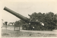 Post Marked Fort Monroe 1932 states photo is 16 inch gun