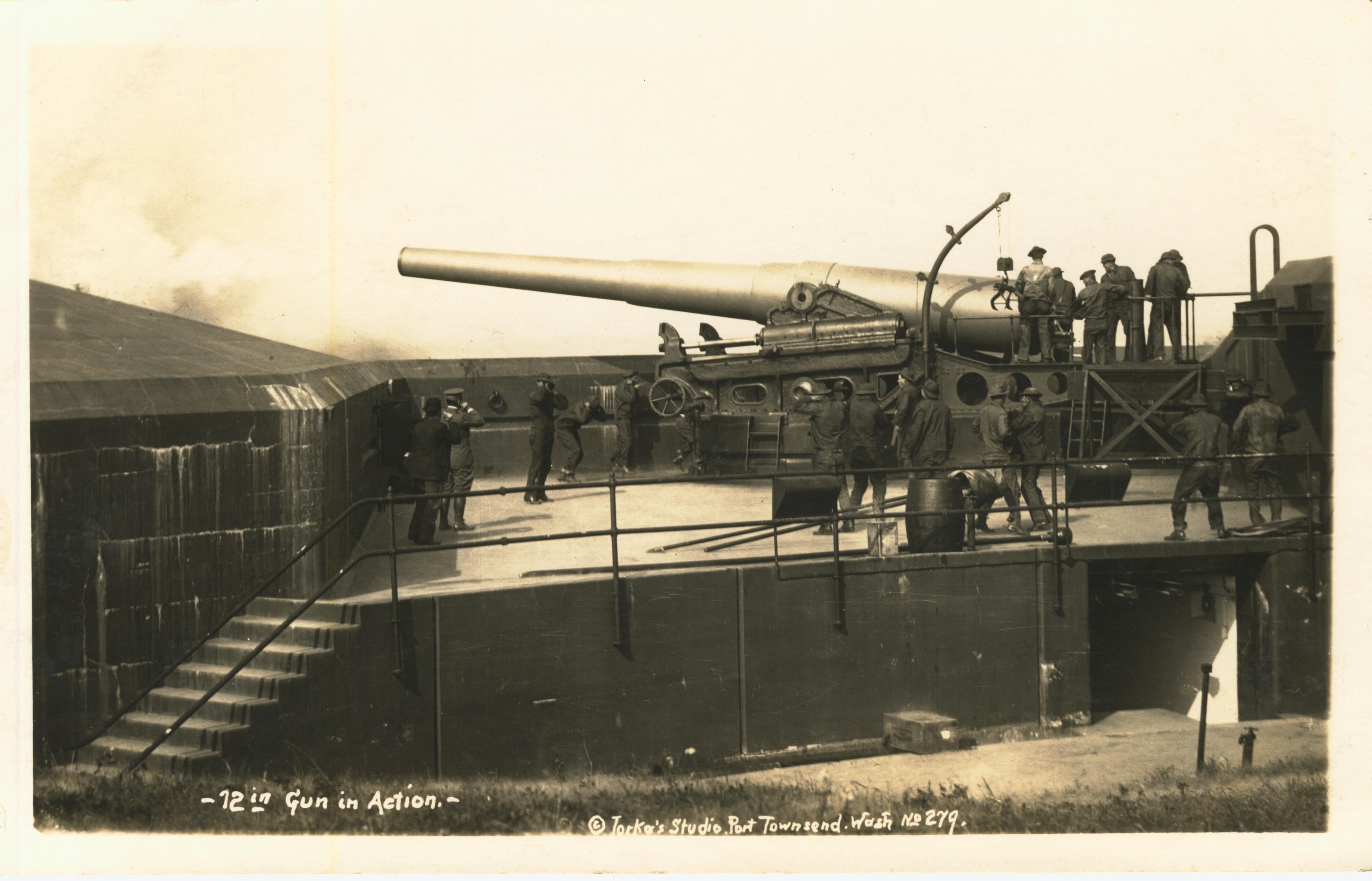 12 Inch Gun In Action Torkas Studio No 279