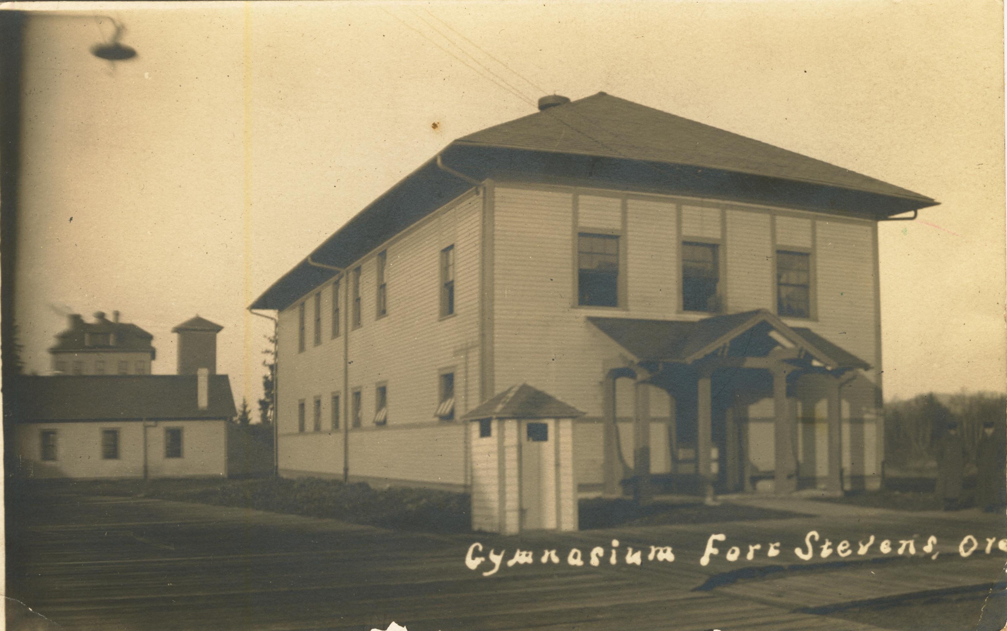Gymnasium Fort Stevens Ore