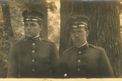 On back written Ulrick Oeser Fort Columbia WA 1910