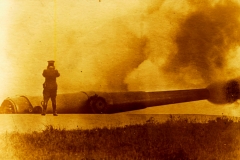Disappearing gun firing