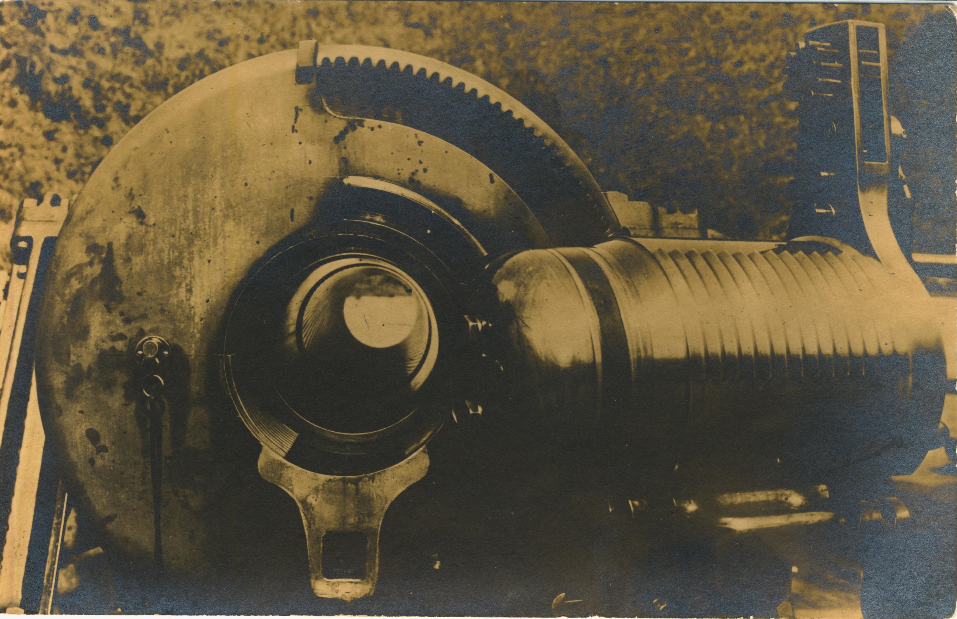 Breech of 12 inch mortar
