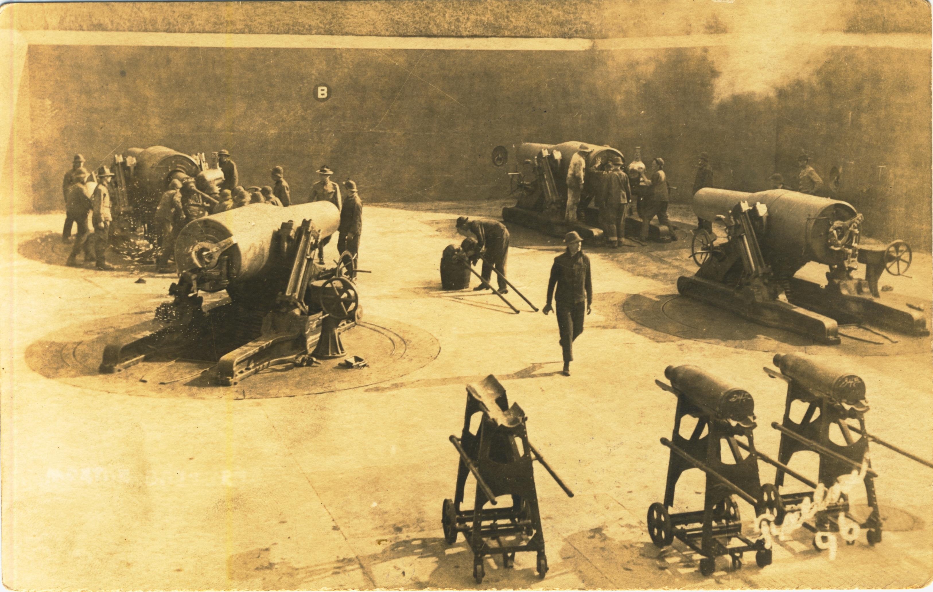 Mortar battery photo by Fallon