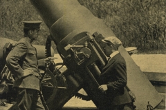 Art Smith the aviator discussing recoil of 12 inch mortar