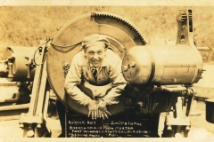 Aviator Art Smith in breech of 12 inch mortar Fort Winfield Scott Calif 4 22 15