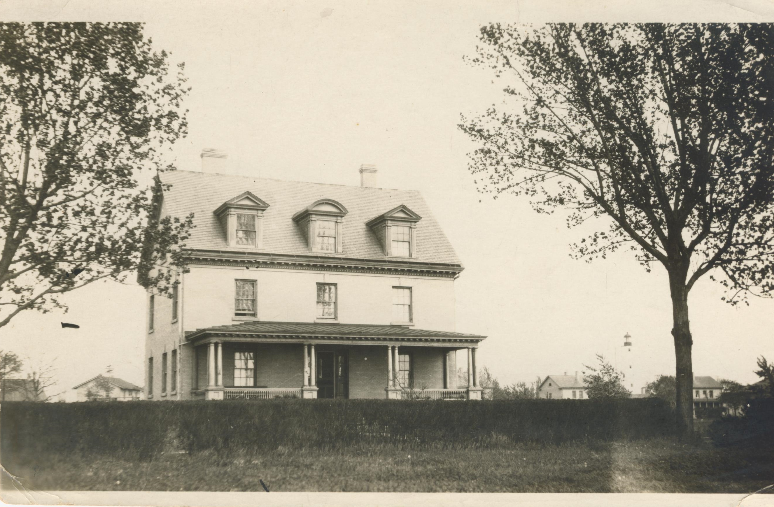 Officers home Fort Hancock