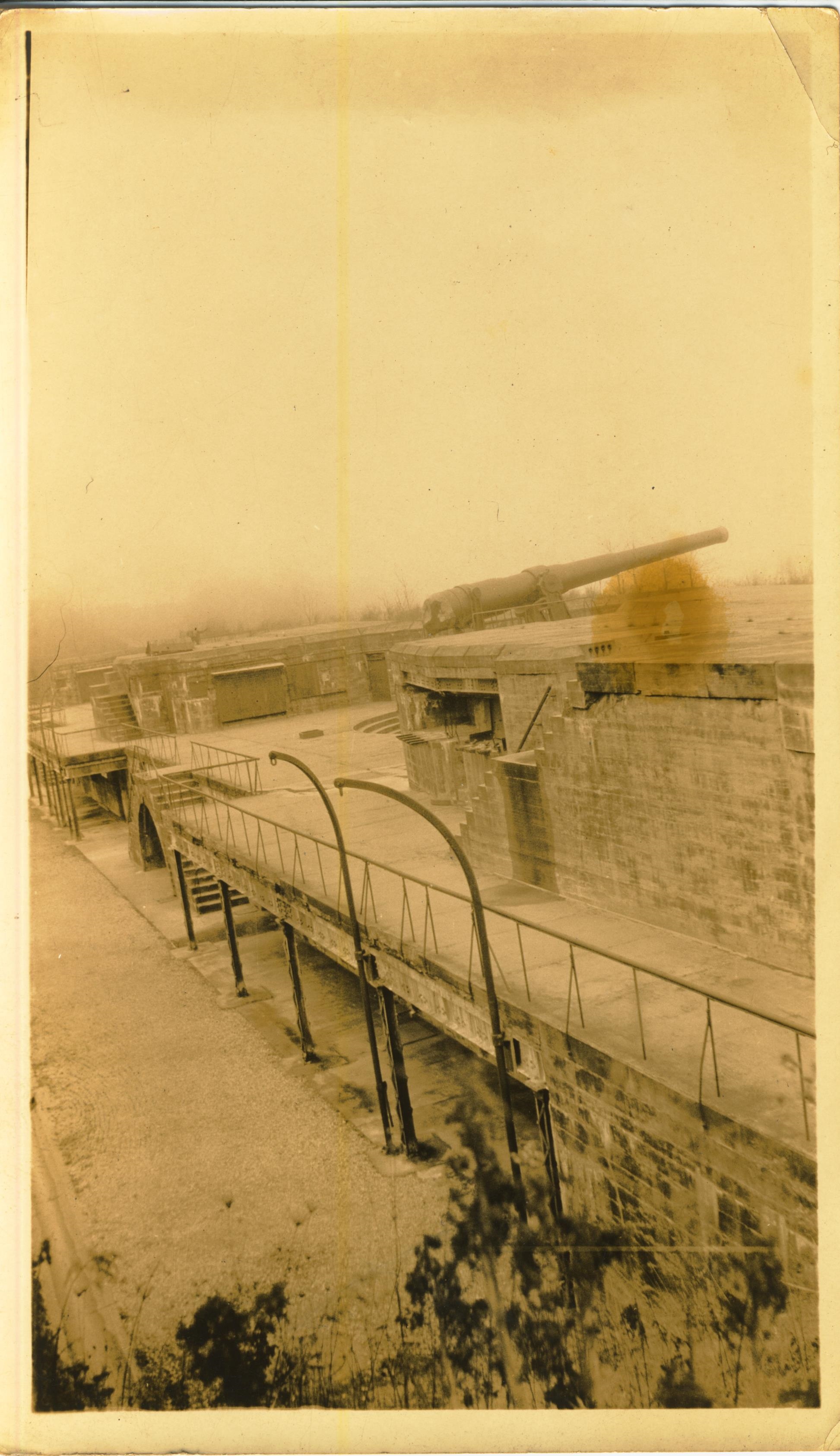 Disappearing gun in battery Staten Island written on back