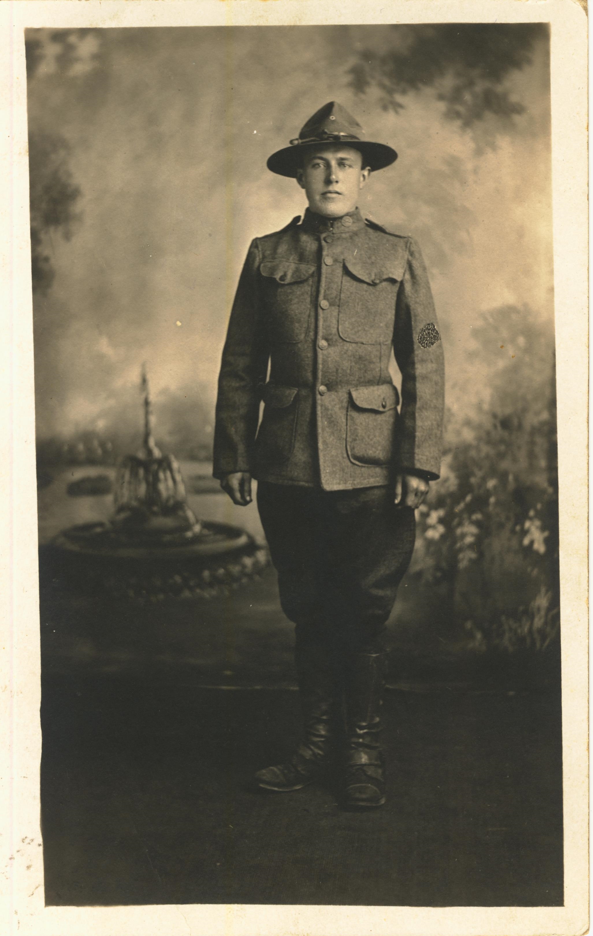Written on back Louie Walter Fort Terry NY June 29 1918