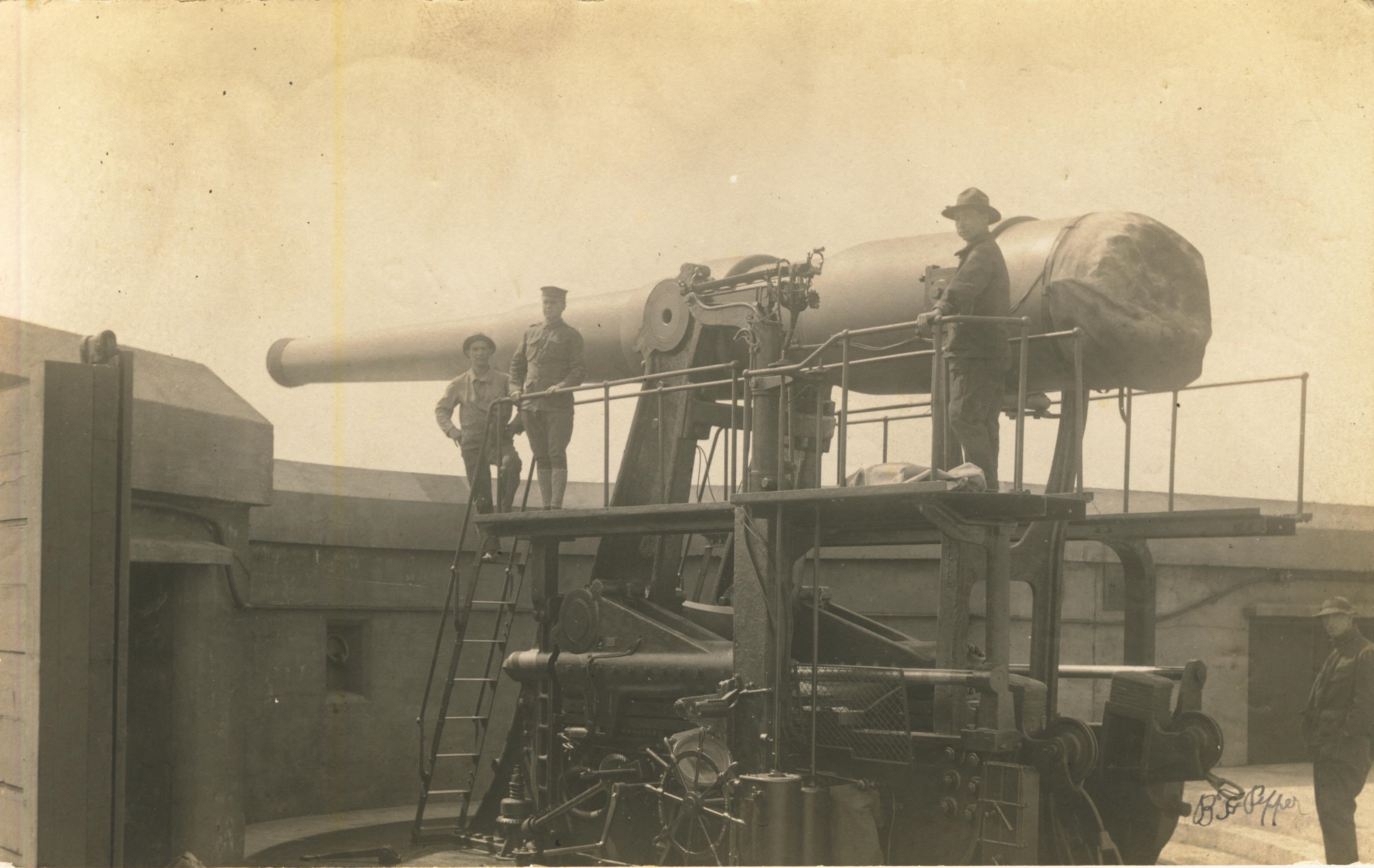 Disappearing Gun postmarked from Moultrieville SC